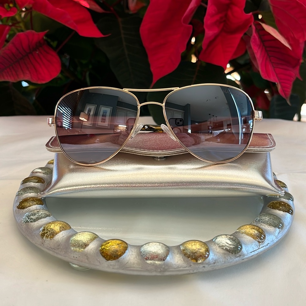 MARCIANO DESIGNER SUNGLASSES